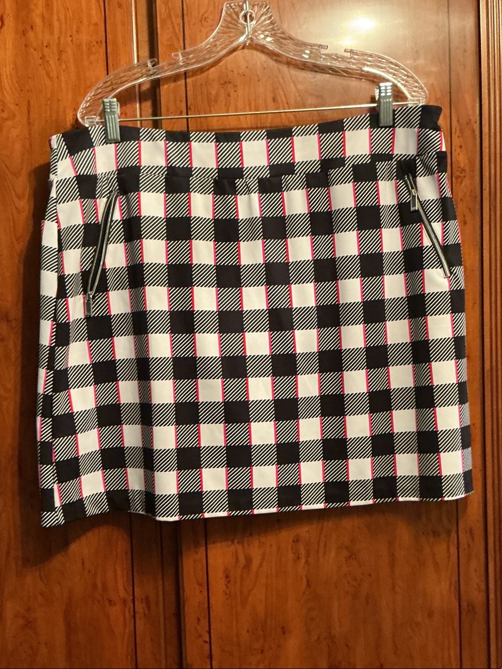 Tail Black, White & Pink Checkered Skort